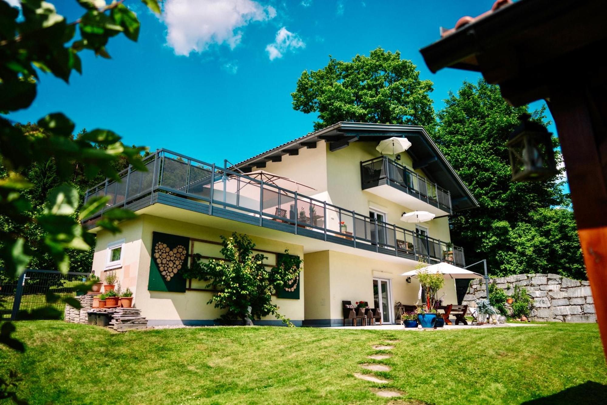 Appartamento Schwalbennest Velden Velden am Wörthersee Esterno foto
